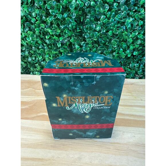 Mistletoe Magic Collection Santa Reading a Book  Ornament - Picture 4 of 6